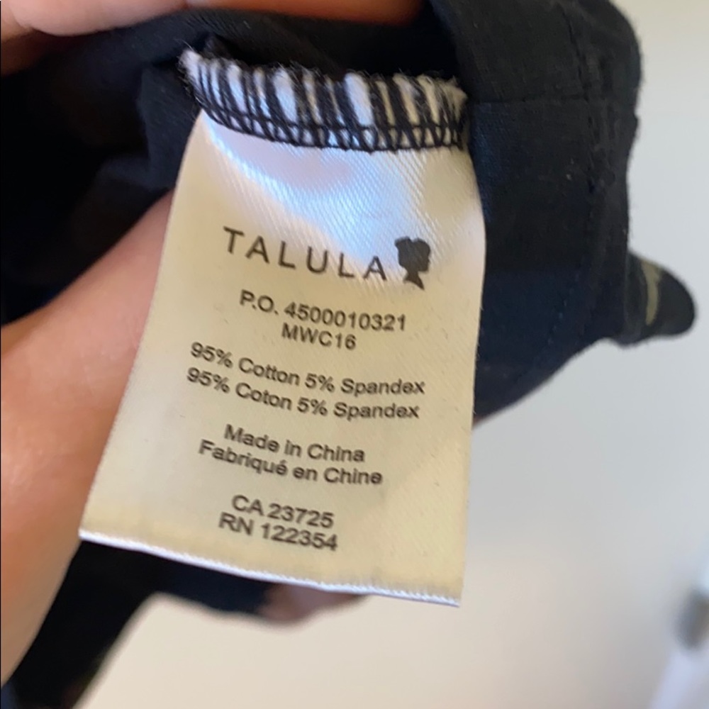 Aritzia Spandex Floral Skirt - Picture 4 of 4
